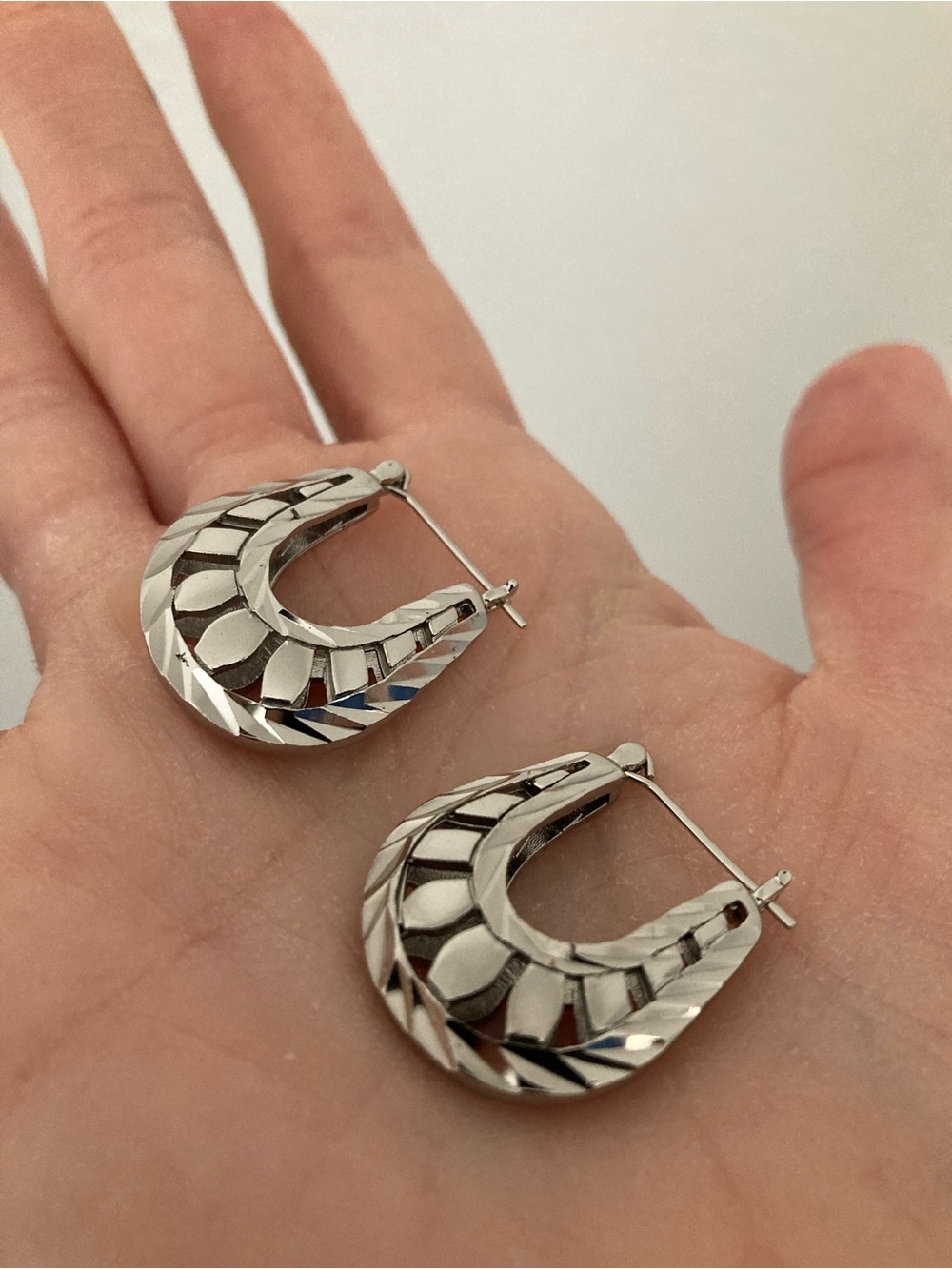 Vanessa Mooney Mira silver hoop earrings boho summer festival Coachella jewelry